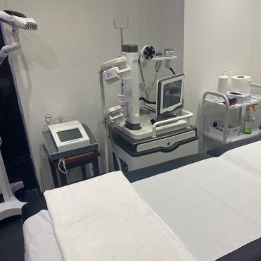 body contouring and sculpting machines